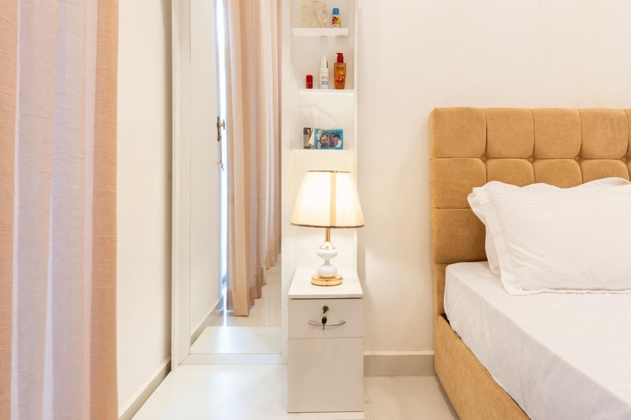 Standard Double Room 001