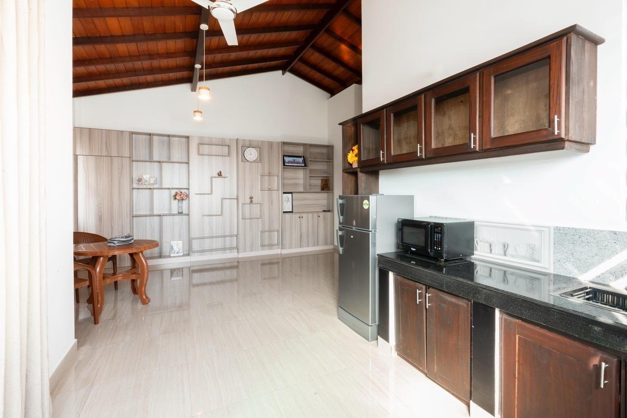 Deluxe Double Room 001